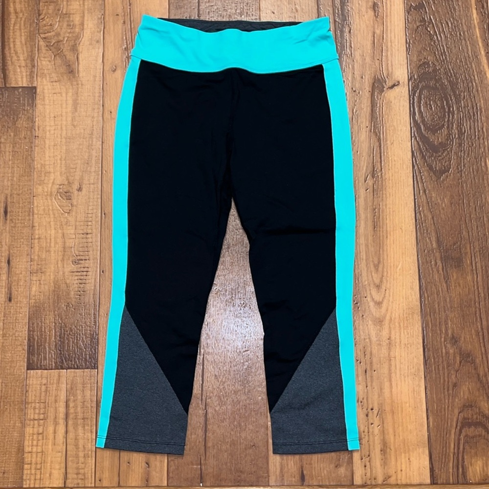 Calvin Klein cropped leggings